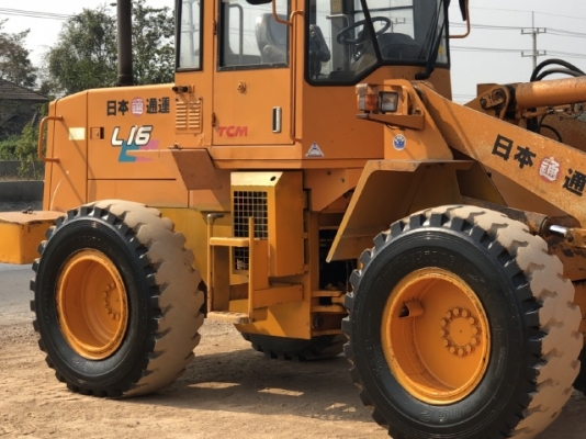 ขายรถตักล้อยาง TCM L16 นำเข้าเองจากญี่ปุ่น สภาพสวยพร้อมใช้ มีVDOการทำงานครับ ขายรถตักล้อยาง TCM L16 นำเข้าเองจากญี่ปุ่น สภาพสวยพร้อมใช้ มีVDOการทำงานครับ