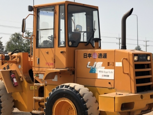 ขายรถตักล้อยาง TCM L16 นำเข้าเองจากญี่ปุ่น สภาพสวยพร้อมใช้ มีVDOการทำงานครับ ขายรถตักล้อยาง TCM L16 นำเข้าเองจากญี่ปุ่น สภาพสวยพร้อมใช้ มีVDOการทำงานครับ