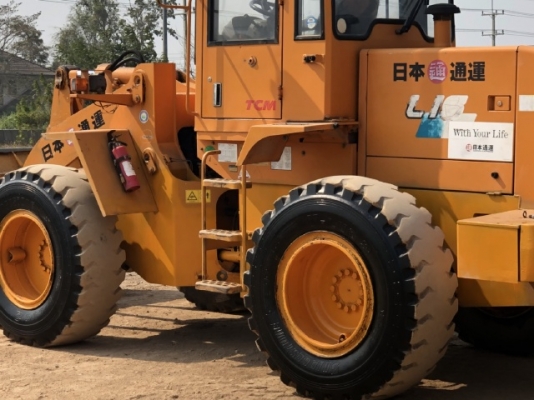 ขายรถตักล้อยาง TCM L16 นำเข้าเองจากญี่ปุ่น สภาพสวยพร้อมใช้ มีVDOการทำงานครับ ขายรถตักล้อยาง TCM L16 นำเข้าเองจากญี่ปุ่น สภาพสวยพร้อมใช้ มีVDOการทำงานครับ