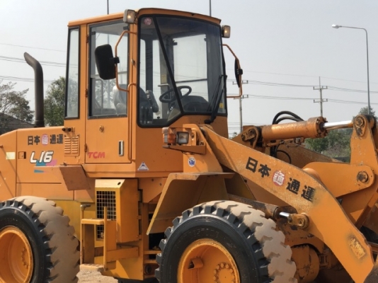 ขายรถตักล้อยาง TCM L16 นำเข้าเองจากญี่ปุ่น สภาพสวยพร้อมใช้ มีVDOการทำงานครับ ขายรถตักล้อยาง TCM L16 นำเข้าเองจากญี่ปุ่น สภาพสวยพร้อมใช้ มีVDOการทำงานครับ