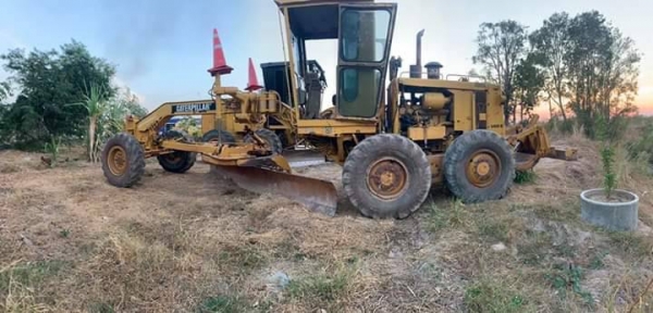 ขาย 1,200,000 รถเกรด CAT 140 G 72 V เล่มทะเบียน หัวเก๋ง แอร์หนาว เครื่องดี เกียร์แรง เอวแน่น ยางดี รถพร้มใช้งานเอกสารพร้อมโอน รถอยู่ นครราชสีมา 090-772-3710 090-772-3708 ขาย 1,200,000 รถเกรด CAT 140 G 72 V เล่มทะเบียน หัวเก๋ง แอร์หนาว เครื่องดี เกียร์แรง เอวแน่น ยางดี รถพร้มใช้งานเอกสารพร้อมโอน รถอยู่ นครราชสีมา 090-772-3710 090-772-3708