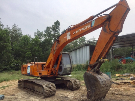 Hitachi EX200-3 สภาพพร้อมใช้ค่ะ
