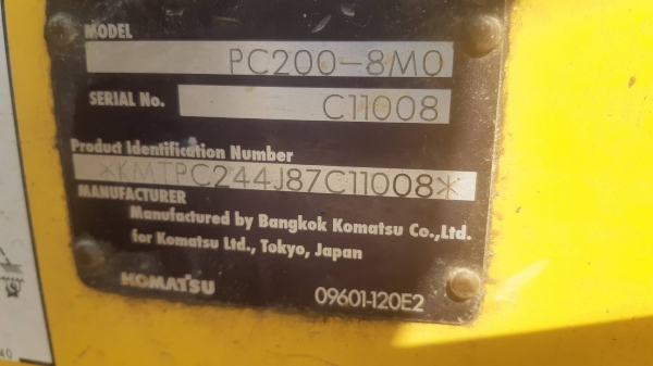 ขายรถแบคโฮ KOMATSU PC200-8MO