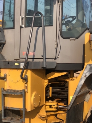 ขายรถตักล้อยาง TCM L27 (เทียบเท่า WA300) นำเข้าเองจากญี่ปุ่น สภาพสวยพร้อมใช้งาน มีVDOการทำงานครับ