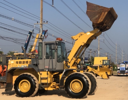 ขายรถตักล้อยาง TCM L27 (เทียบเท่า WA300) นำเข้าเองจากญี่ปุ่น สภาพสวยพร้อมใช้งาน มีVDOการทำงานครับ