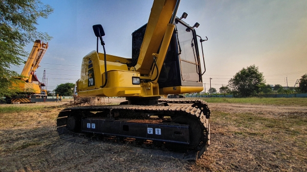 ขายรถขุดมือสอง KOMATSU PC70-8 สภาพเทพบุตร ทำงานสมบูรณ์ทุกระบบ