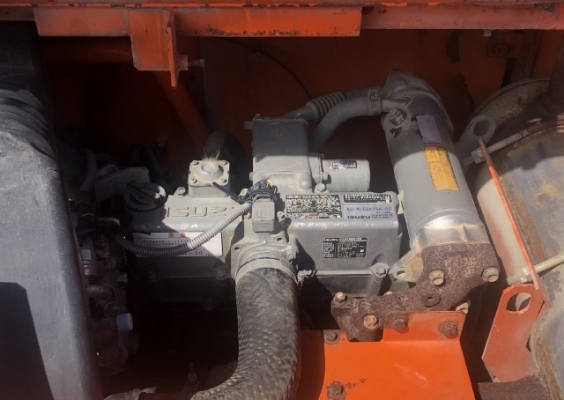 ขายรถขุด HITACHI ZX75US-3 ปี 2010 หัวกระแทก นำเข้าเองจากญี่ปุ่น สภาพพร้อมใช้ มีVDOการทำงานครับ