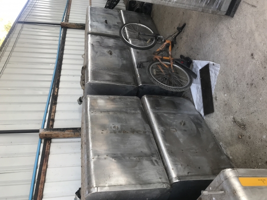 ขายถังน้ำมัน.