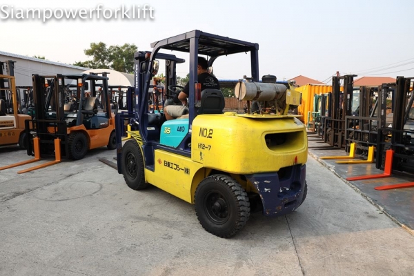 Komatsu FD35T-7 เกียร์ออโต้ ขนาดยก3.5ตัน เสาสูง3เมตร เครื่องยนต์ดีเซล