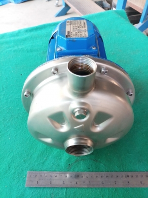 ปั๊มน้ำหอยโข่ง ยี่ห้อ Ebara ขนาด 0.5 แรง ไฟ 380V ท่อเข้า 1.5 นิ้ว ท่อออก 1.2 นิ้ว ส่งน้ำสูง 22 เมตร ตัวปั๊มเป็นสแตนเลส เหมาะกับงานในระบบอุตสาหกรรมการสาธารณูปโภค การเพิ่มแรงดันของเหลวในระบบ สามารถใช้งานในระบบดับเพลิง ระบบทำความร้อน ระบบปรับอากาศ และระบบงาน ปั๊มน้ำหอยโข่ง ยี่ห้อ Ebara ขนาด 0.5 แรง ไฟ 380V ท่อเข้า 1.5 นิ้ว ท่อออก 1.2 นิ้ว ส่งน้ำสูง 22 เมตร ตัวปั๊มเป็นสแตนเลส เหมาะกับงานในระบบอุตสาหกรรมการสาธารณูปโภค การเพิ่มแรงดันของเหลวในระบบ สามารถใช้งานในระบบดับเพลิง ระบบทำความร้อน ระบบปรับอากาศ และระบบงาน