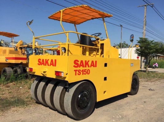 รถบดล้อยาง9ล้อ SAKAI TS150 พวงมาลัยเพาวเวอร ระบบน้ำครบ เอกสารเล่มทะเบียน พร้อมลงงาน.. รถบดล้อยาง9ล้อ SAKAI TS150 พวงมาลัยเพาวเวอร ระบบน้ำครบ เอกสารเล่มทะเบียน พร้อมลงงาน..