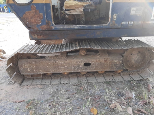 KOMATSU PC60-1 มีหัวคีปไม้ สภาพพร้อมใช้ KOMATSU PC60-1 มีหัวคีปไม้ สภาพพร้อมใช้