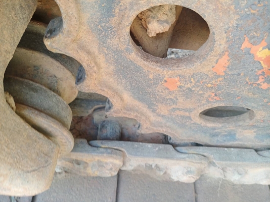 KOMATSU PC60-2 ตัวเดินรุ่น1 แอร์เย็น พร้อมใช้