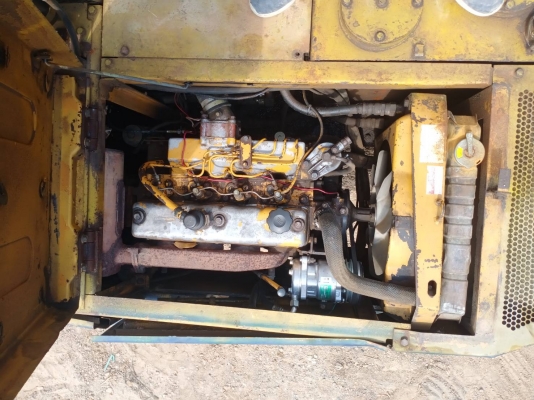 KOMATSU PC60-2 ตัวเดินรุ่น1 แอร์เย็น พร้อมใช้