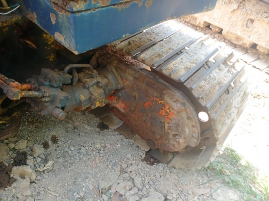 KOMATSU PC60-2 ตัวเดินรุ่น1 แอร์เย็น สภาพพร้อมใช้
