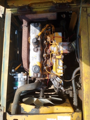 KOMATSU PC60-2 ตัวเดินรุ่น1 แอร์เย็น สภาพพร้อมใช้