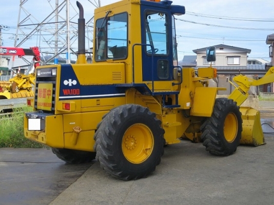 ขายรถตักล้อยาง KOMATSU WA100-1 นำเข้าเองจากญี่ปุ่น สภาพสวยพร้อมใช้ ถึงเร็วๆนี้ครับ ขายรถตักล้อยาง KOMATSU WA100-1 นำเข้าเองจากญี่ปุ่น สภาพสวยพร้อมใช้ ถึงเร็วๆนี้ครับ