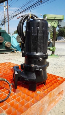 ปั้มจุ่มแช่ไดโว่ญี่ปุ่น TSURUMI PUMP JAPAN ขนาด 5 HP ท่อ 2.5” 380V รอบจัด H : 23.5 m / Q : 1.03 m3/min สภาพสวยวิ่งนิ่มพร้อมใช้ ปั้มจุ่มแช่ไดโว่ญี่ปุ่น TSURUMI PUMP JAPAN ขนาด 5 HP ท่อ 2.5” 380V รอบจัด H : 23.5 m / Q : 1.03 m3/min สภาพสวยวิ่งนิ่มพร้อมใช้