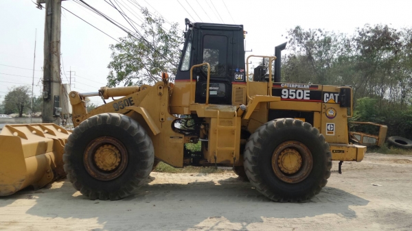 ขายรถตัก CAT950E 65R4897 สภาพพร้อมใช้งาน เอกสารใบแจ้งจำหน่ายห้างเมโทร ขายรถตัก CAT950E 65R4897 สภาพพร้อมใช้งาน เอกสารใบแจ้งจำหน่ายห้างเมโทร