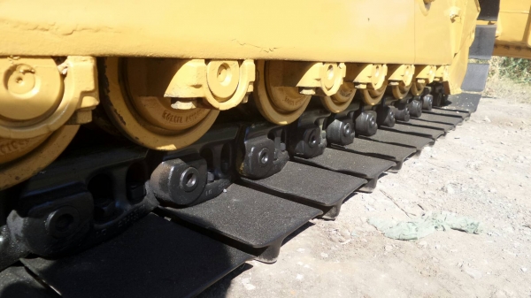 รถแทรคเตอร์ Cat d4h SERIES2 รถพร้อมใช้งาน