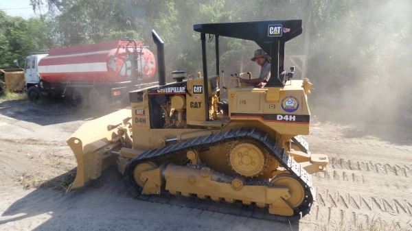 รถแทรคเตอร์ Cat d4h SERIES2 รถพร้อมใช้งาน