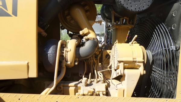 รถแทรคเตอร์ Cat d4h SERIES2 รถพร้อมใช้งาน