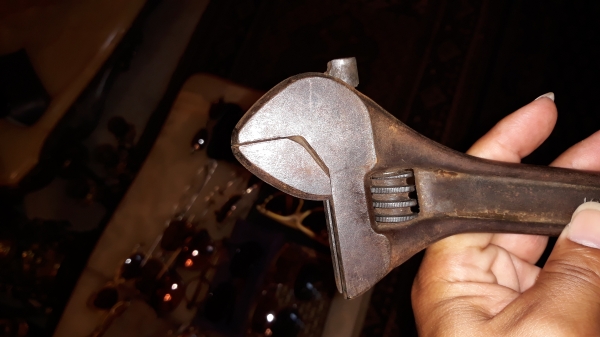 ขายประแจเลื่อน 12&quot; BAHCO MADE IN SWEDEN.สภาพดี