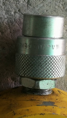 550บ.ส่งถึงบ้านฟรี โทร 083-2000058 LINE ID: line832923 ชุดกระบอกไฮดรอลิคยี่ห้อ ENERPAC ชนิดดันขึ้นได้เร็ว