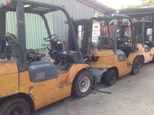 ขายโฟล์ลิฟต์