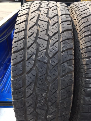 ขาย Maxxis Barvo AT700 235/70/15ปี2817 แก้มขาวๆ ดอกยางหนาๆ โทร0879050181.ส่งได้ครับ ขาย Maxxis Barvo AT700 235/70/15ปี2817 แก้มขาวๆ ดอกยางหนาๆ โทร0879050181.ส่งได้ครับ
