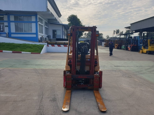 ขายรถโฟล์คลิฟท์โตโยต้ารุ่น7ขนาด2.5ตัน ไฟฟ้านั่งขับ