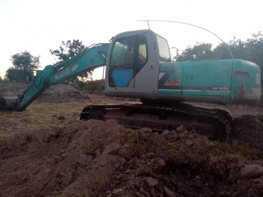 Kobelco 200Mack6 YN07 18000ช.ม ไฟฟ้าครบ เอวนิดหน่อย ช่วงล่างดี เอกสารเล่มทะเบียน รถทำงานอยู่