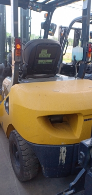 ขายรถดีเซล3ตันรุ่น17สภาพพร้อมส่งเดิม...ครับเกียรออโต้ ขายรถดีเซล3ตันรุ่น17สภาพพร้อมส่งเดิม...ครับเกียรออโต้