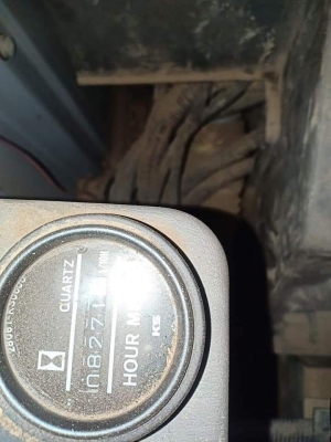 ขายKOMATSU PC30MR-2. เก่านอกแท้  เดิมๆๆ  เครื่องปั๊มแห้ง  ใช้งานมาน้อย  สภาพสวย พร้อมใช้  โทร 089-3818694 จ๊อย