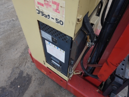 ขาย FORKLIFT ไฟฟ้า NICHIYU FBR13 เก่าญี่ปุ่น พร้อมตู้ชาร์จ 59,000.-