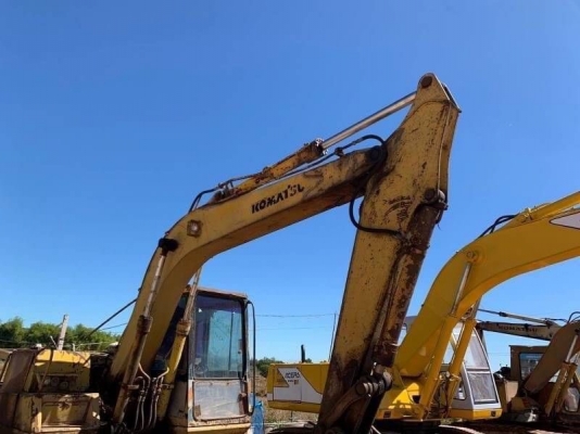 ขาย 185,000 KOMATSU PC100-3 สภาพพอใช้ ราคา สุดคุ้ม  สนใจ  นครพนม โทร 0610710295  สนใจ รายการสินค้า อื่นๆ ที่ เว็ปไชค์ Truck2Hand https://www.truck2hand.com/index.php?actions=content/search&amp;member_id=136193  Facebook ส่วนตัวทัก Http://www.facebook.com/