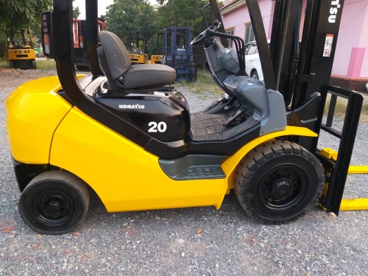 ขายรถยก KOMATSU FD20-17 เครื่องดีเซล 4D94E เสาสูง 3 เมตร ยกได้ 2 ตัน งาสไลด์ เกียร์ออโต้ รถนอกนำเข้า ติดต่อ 063-5628992 ขายรถยก KOMATSU FD20-17 เครื่องดีเซล 4D94E เสาสูง 3 เมตร ยกได้ 2 ตัน งาสไลด์ เกียร์ออโต้ รถนอกนำเข้า ติดต่อ 063-5628992