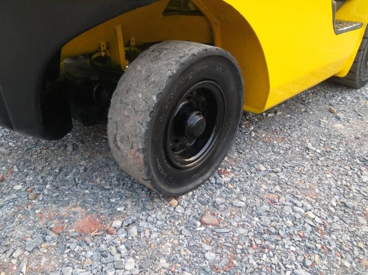 ขายรถยก KOMATSU FD20-17 เครื่องดีเซล 4D94E เสาสูง 3 เมตร ยกได้ 2 ตัน งาสไลด์ เกียร์ออโต้ รถนอกนำเข้า ติดต่อ 063-5628992 ขายรถยก KOMATSU FD20-17 เครื่องดีเซล 4D94E เสาสูง 3 เมตร ยกได้ 2 ตัน งาสไลด์ เกียร์ออโต้ รถนอกนำเข้า ติดต่อ 063-5628992