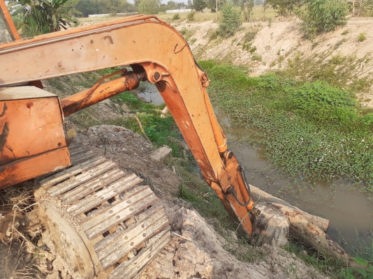 รถขุดแบ็คโ,ฮ IHI 60  ระบบดีเตรื่องปั้มเดิม