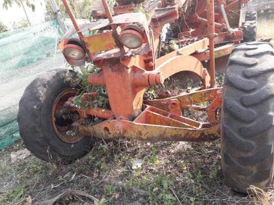 รถเกรดเดอร์ KOMATSU GD 313H รถเกรดเดอร์ KOMATSU GD 313H