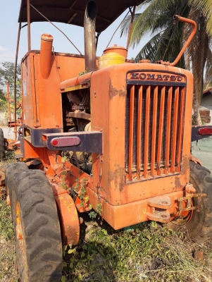 รถเกรดเดอร์ KOMATSU GD 313H รถเกรดเดอร์ KOMATSU GD 313H