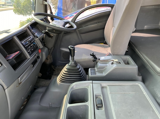 ISUZU 360 ท่อไอดีทอง พร้อมหางพื้นเรียบพนัสปี 60 ยาว 12.50 เมตร พื้นกระบะเรียบเนียน บรรทุกของได้ 33 ต
