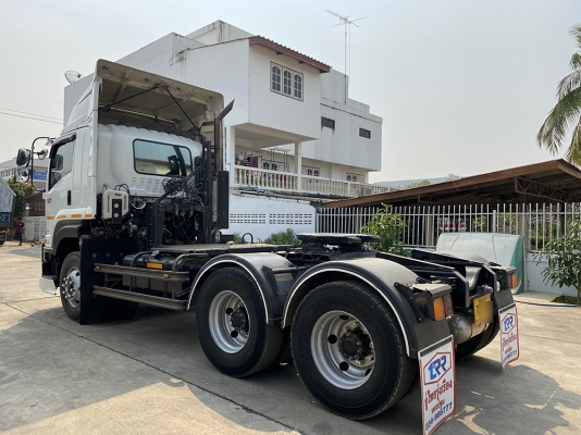 ISUZU 360 ท่อไอดีทอง พร้อมหางพื้นเรียบพนัสปี 60 ยาว 12.50 เมตร พื้นกระบะเรียบเนียน บรรทุกของได้ 33 ต