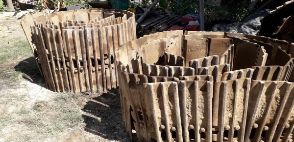 ขายครับ อะไหล่ CAT320 โป๊ะสวิง แพรคอนโทน หัวเก๋ง หม้อน้ำออย