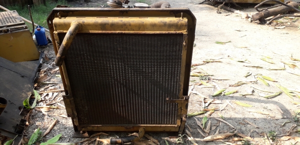 ขายครับ อะไหล่ CAT320 โป๊ะสวิง แพรคอนโทน หัวเก๋ง หม้อน้ำออย