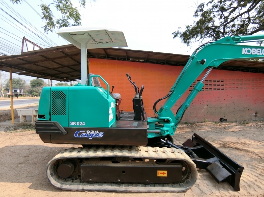 ขายรถขุดแบคโฮ KOBELCO SK024 ขนาดPc25 รถเก่านอกแท้100\% เครื่องแน่น ระบบไว รถพร้อมใช้งาน เอกสารใบอินวอยครบ        ????ราคา 240,000 ต่อรองได้???? ☎️ติดต่อ 096-3268553 (สถิตย์พันธ์) ????ID LINE 0963268553 ร้านรุ่งเจริญแทรกเตอร์ อำเภอพระพุทธบาท จังหวัดสระบุรี