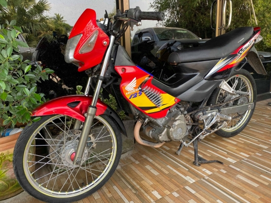 ขาย Sonic125 สตาร์ทมือสภาพสวยๆ พร้อมใช้ ทะเบียนโอนภาษี62 ขายถูกๆ ขาย Sonic125 สตาร์ทมือสภาพสวยๆ พร้อมใช้ ทะเบียนโอนภาษี62 ขายถูกๆ