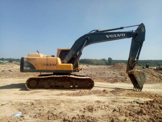 VOLVO EC 210 B PRAM เล่มทะเบียน ทำงาน 10,000 ชม. ไฟฟ้าครบ เครื่องดี ปั้มแรง เอวแน่น ช่วงล่างสวย รถสวยพร้อมใช้งาน ราคา890,000 รถอยู่ บุรีรัมย์ 064-191-1112 VOLVO EC 210 B PRAM เล่มทะเบียน ทำงาน 10,000 ชม. ไฟฟ้าครบ เครื่องดี ปั้มแรง เอวแน่น ช่วงล่างสวย รถสวยพร้อมใช้งาน ราคา890,000 รถอยู่ บุรีรัมย์ 064-191-1112