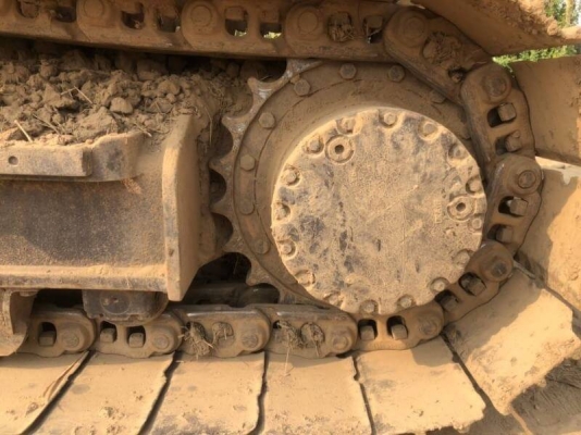 CAT 315 D JAPAN เล่มทะเบียน ไฟฟ้าครบ เครื่องดี ปั้มแรง เอวแน่น ช่วงล่างเต็ม แอร์หนาว รถสวยพร้อมใช้งาน เอกสารพร้อมโอน ขาย 950,000  รถอยู่ นครสวรรค์ 064-191-1112