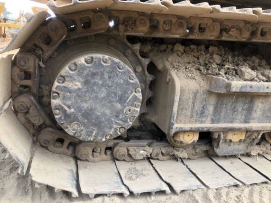 CAT 315 D JAPAN เล่มทะเบียน ไฟฟ้าครบ เครื่องดี ปั้มแรง เอวแน่น ช่วงล่างเต็ม แอร์หนาว รถสวยพร้อมใช้งาน เอกสารพร้อมโอน ขาย 950,000  รถอยู่ นครสวรรค์ 064-191-1112